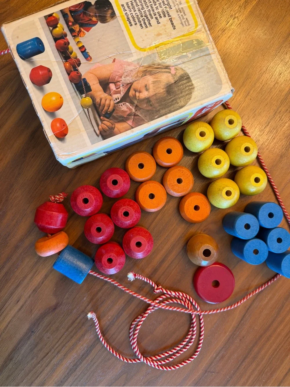 Playskool Jumbo Wooden Lacing Beads - Red, Orange, Yellow, Blue